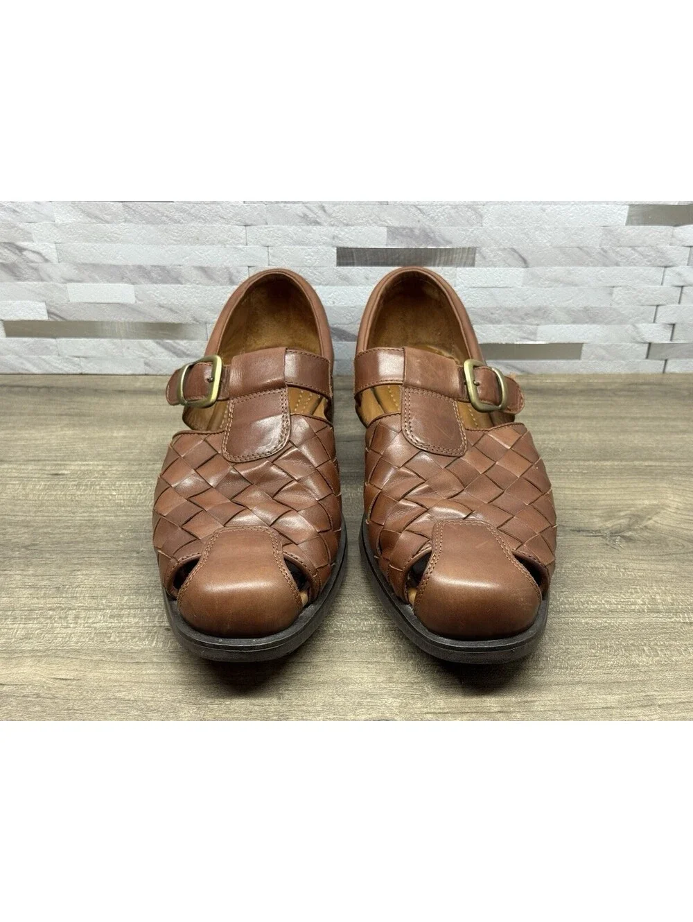 Allen Edmonds Tivoli Fisherman’s Sandals Brown Men’s 11.5 D Summer Vibram Italy